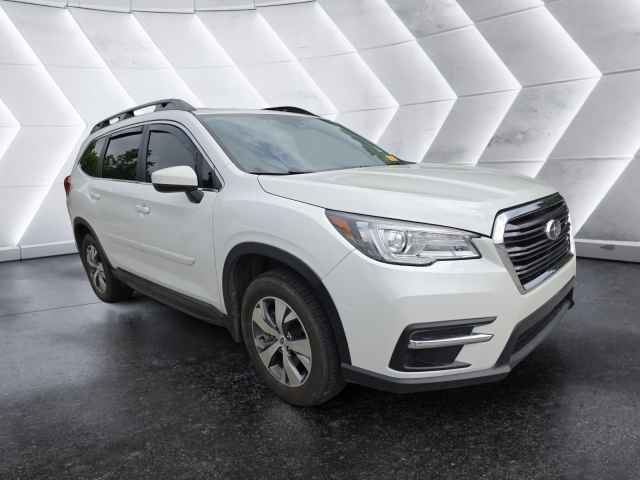 2011 Subaru Outback 4-door Wagon H4 Auto 2.5i Limited Pwr Moon PZEV, T435513, Photo 1